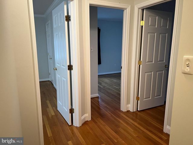 6830 PACIFIC LN, Annandale, VA 22003