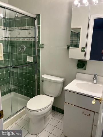 6830 PACIFIC LN, Annandale, VA 22003