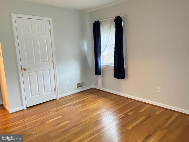 6830 PACIFIC LN, Annandale, VA 22003