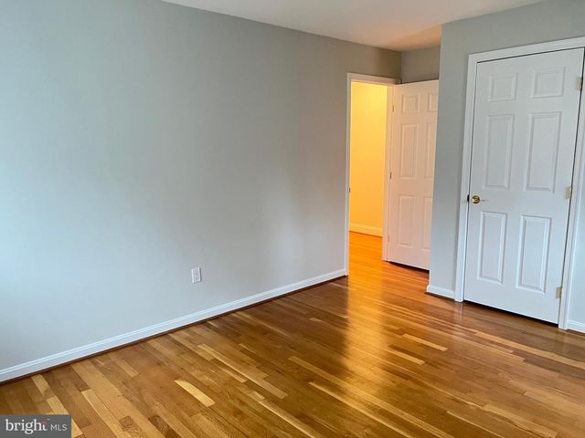 6830 PACIFIC LN, Annandale, VA 22003