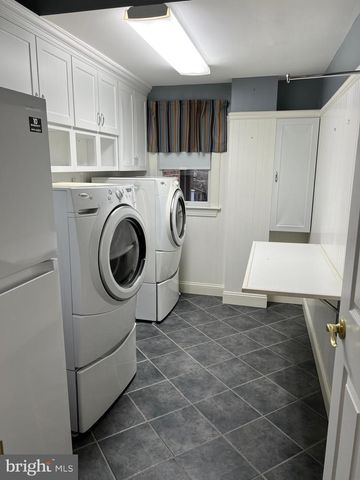 6830 PACIFIC LN, Annandale, VA 22003