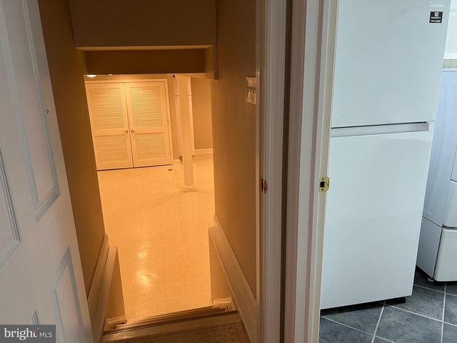 6830 PACIFIC LN, Annandale, VA 22003