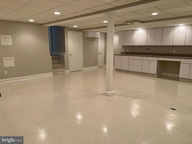 6830 PACIFIC LN, Annandale, VA 22003