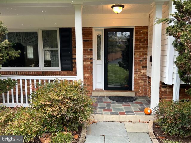 6830 PACIFIC LN, Annandale, VA 22003