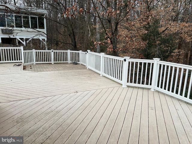 6830 PACIFIC LN, Annandale, VA 22003