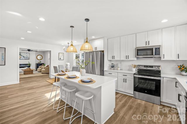 820 Dale Avenue, Charlotte, NC 28216