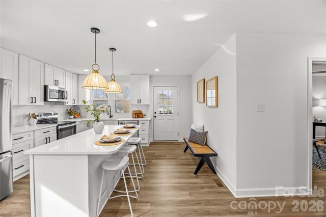 820 Dale Avenue, Charlotte, NC 28216