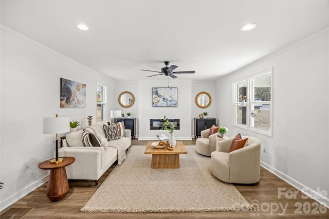 820 Dale Avenue, Charlotte, NC 28216