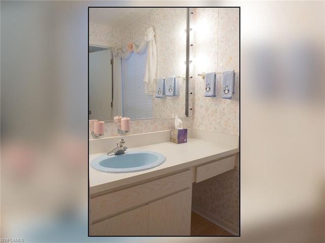 18409 Orangecrest CT, Lehigh Acres, FL 33936