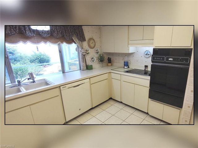 18409 Orangecrest CT, Lehigh Acres, FL 33936