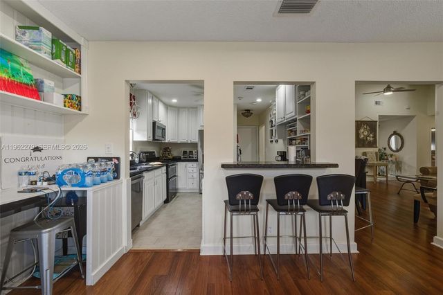 10308 Greenbriar Court, Boca Raton, FL 33498