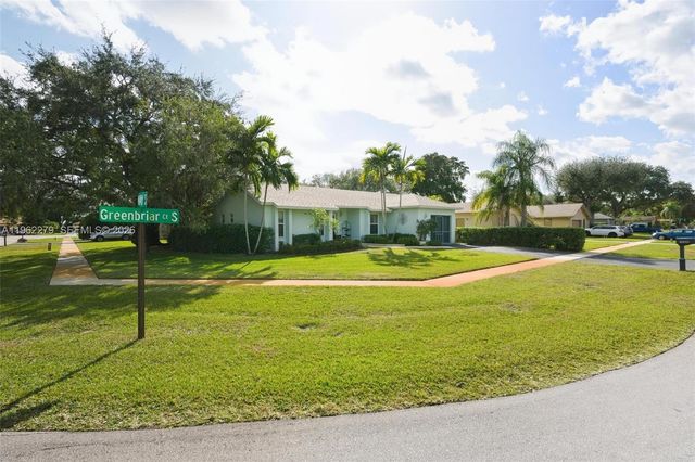 10308 Greenbriar Court, Boca Raton, FL 33498
