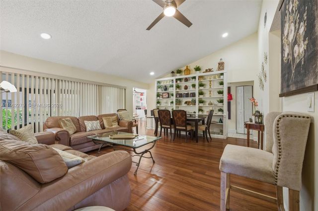 10308 Greenbriar Court, Boca Raton, FL 33498