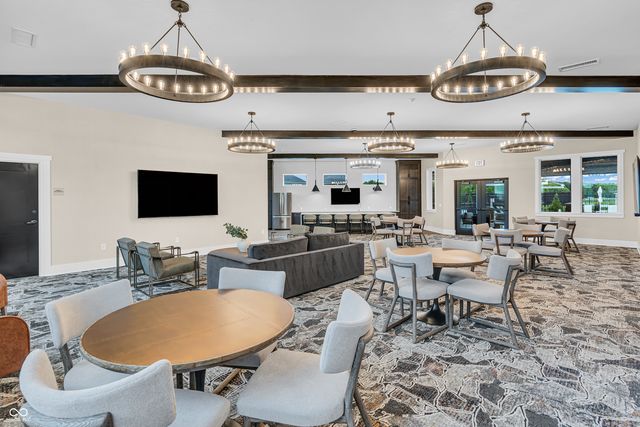 16105 Showdown Road, Noblesville, IN 46060