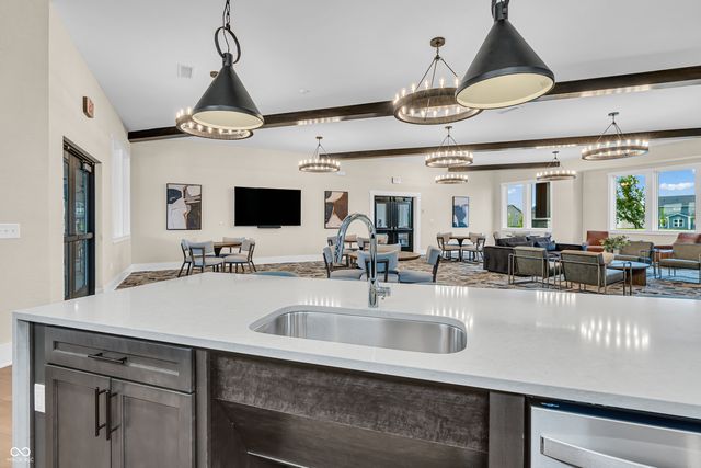 16105 Showdown Road, Noblesville, IN 46060