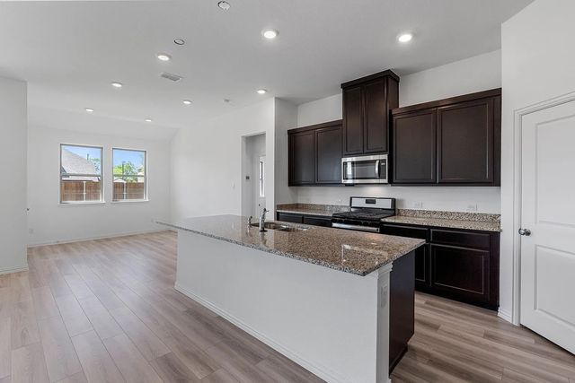 2203 poppy, Melissa, TX 75454
