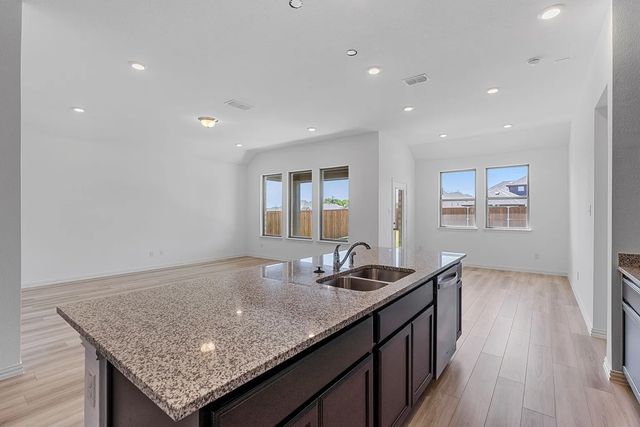 2203 poppy, Melissa, TX 75454
