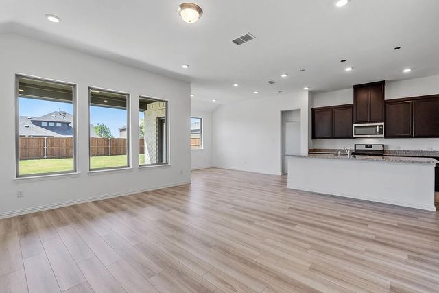 2203 poppy, Melissa, TX 75454