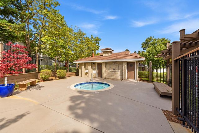 2584 Yerba Bank Court, San Jose, CA 95121