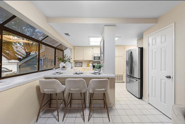 2584 Yerba Bank Court, San Jose, CA 95121