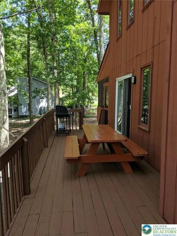 138 Banbury Drive, Lehman Twp, PA 18324