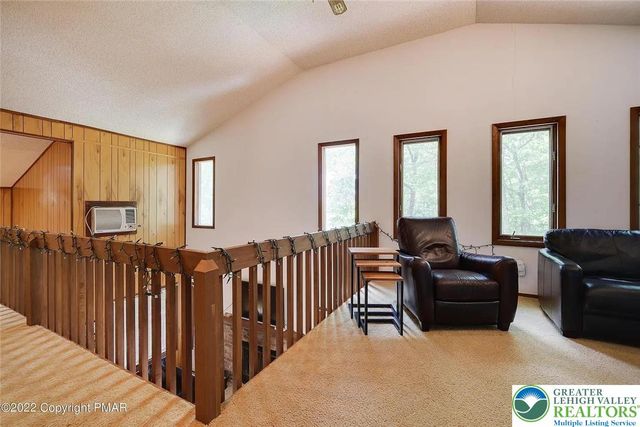 138 Banbury Drive, Lehman Twp, PA 18324