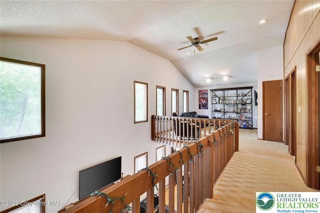 138 Banbury Drive, Lehman Twp, PA 18324