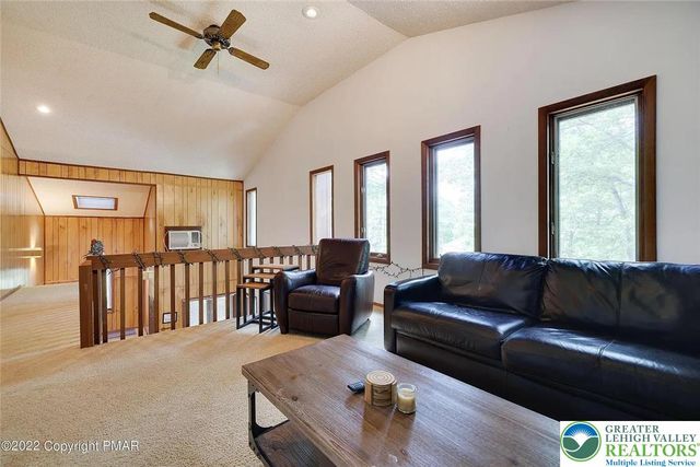 138 Banbury Drive, Lehman Twp, PA 18324