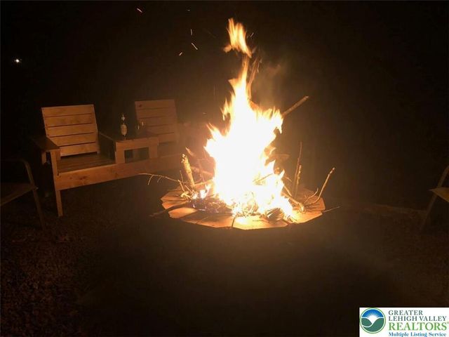 138 Banbury Drive, Lehman Twp, PA 18324