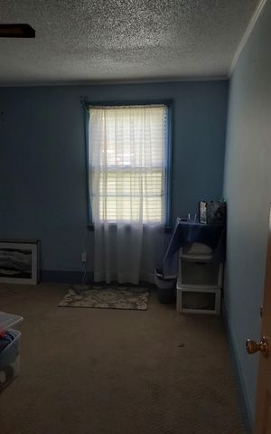 216 W Claremont Street, Gaffney, SC 29341