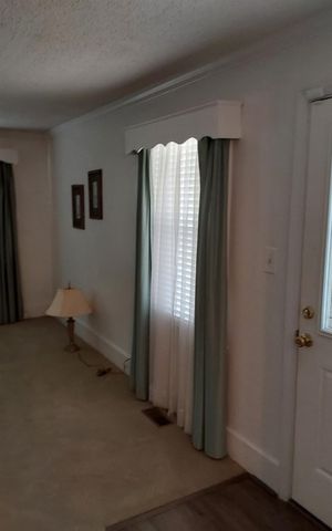 216 W Claremont Street, Gaffney, SC 29341