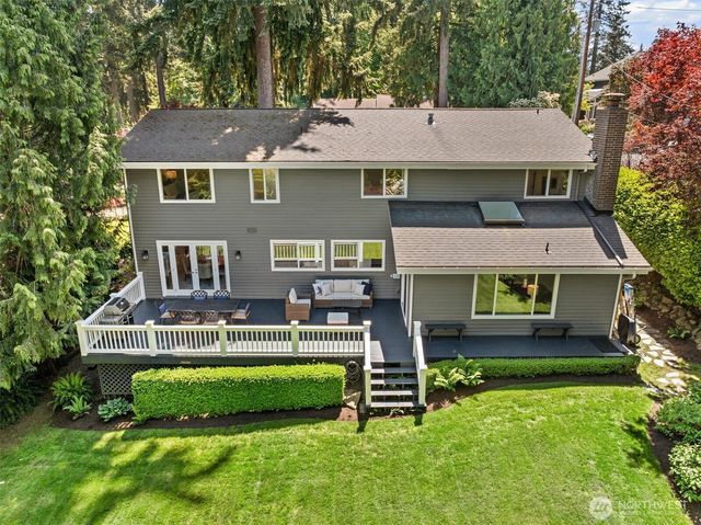 11000 SE 24th Place, Bellevue, WA 98004