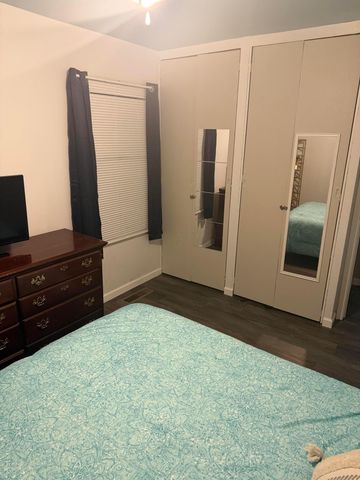 4926 Meadowbrook Drive, Columbus, OH 43207