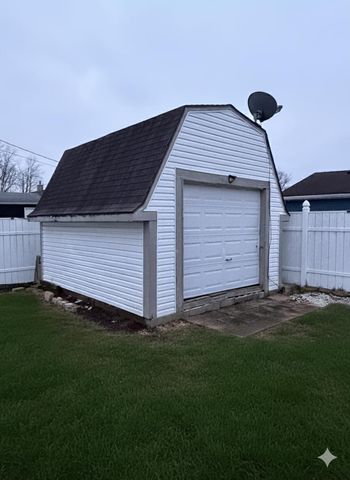 4926 Meadowbrook Drive, Columbus, OH 43207