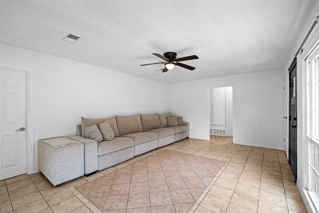 1800 Brook Hollow Drive, Fort Worth, TX 76114