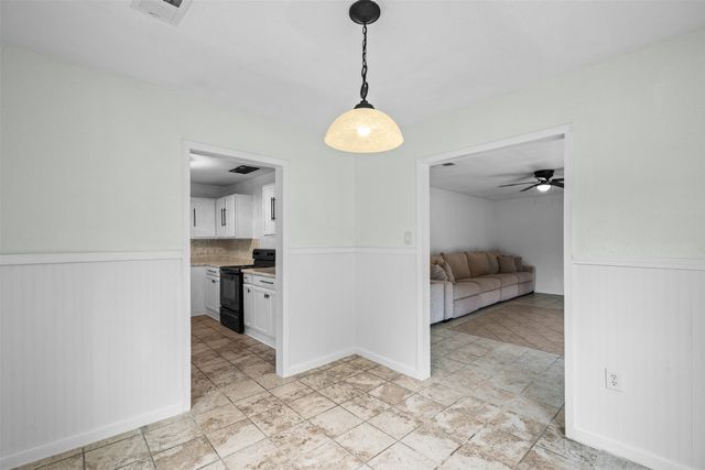 1800 Brook Hollow Drive, Fort Worth, TX 76114