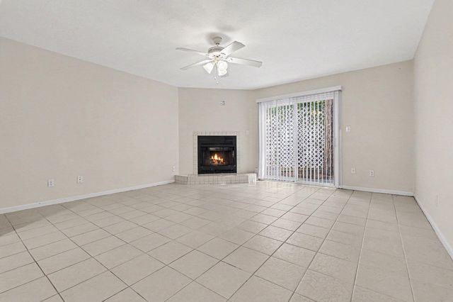 6703 Jefferson Pl Apt B2, Myrtle Beach, SC 29572