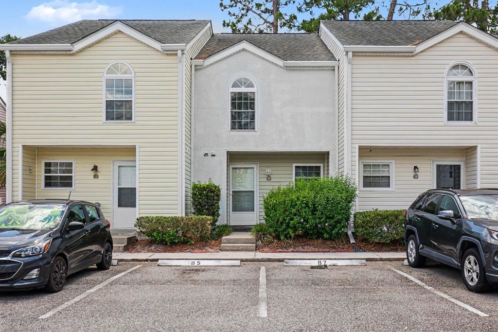 6703 Jefferson Pl Apt B2, Myrtle Beach, SC 29572
