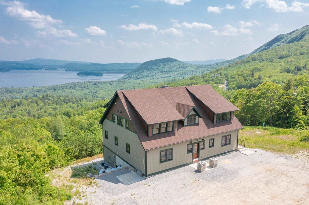 4 Skyline Drive # 3, Hebron, NH 03241