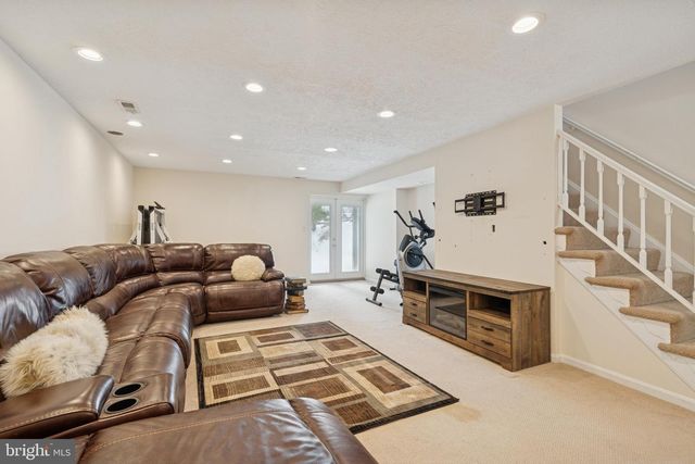 531 CHATTERTON RD, Lutherville Timonium, MD 21093