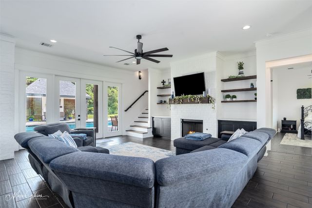 539 Bishop Pvt Drive, Stonewall, LA 71078