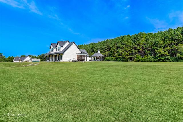 539 Bishop Pvt Drive, Stonewall, LA 71078