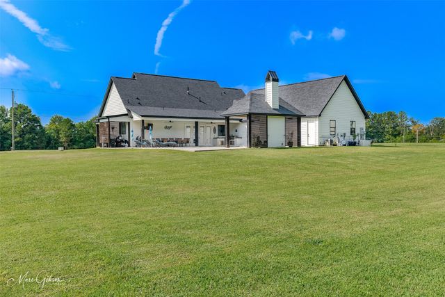 539 Bishop Pvt Drive, Stonewall, LA 71078