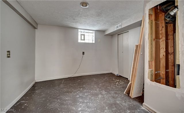 311 Dean Street, Akron, OH 44304