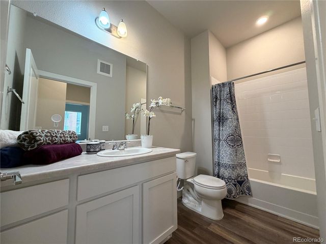 14341 E Tennessee Avenue 104, Aurora, CO 80012