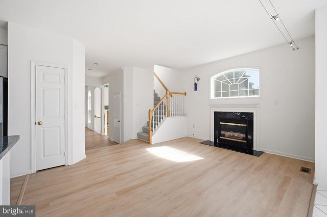 44094 SAXONY TER, Ashburn, VA 20147