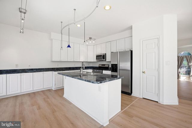 44094 SAXONY TER, Ashburn, VA 20147
