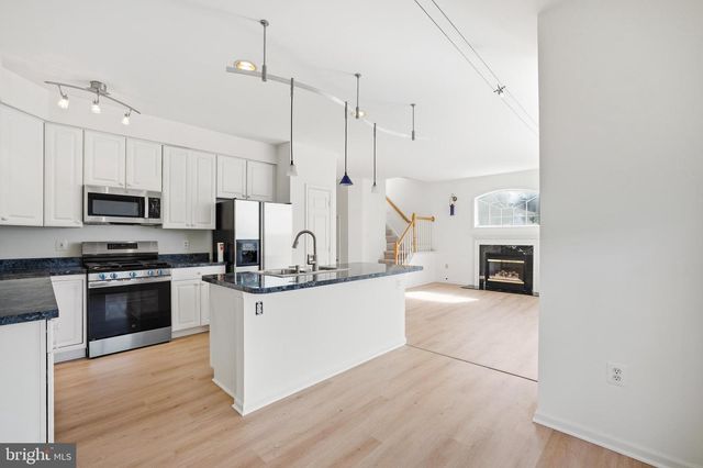 44094 SAXONY TER, Ashburn, VA 20147