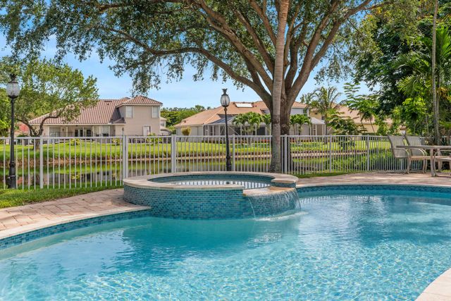 7201 Brunswick Circle, Boynton Beach, FL 33472
