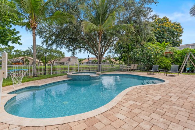 7201 Brunswick Circle, Boynton Beach, FL 33472